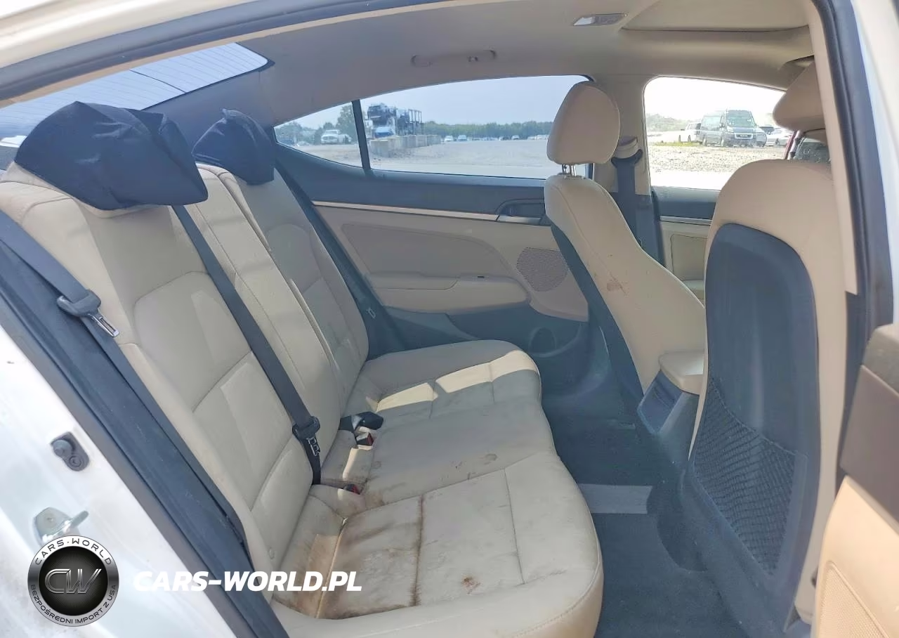 2018 Hyundai Elantra Value Edition VIN:5NPD84LF9JH344500 - 10
