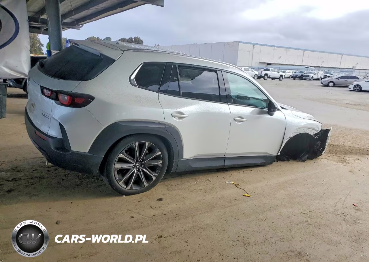 2023 Mazda Cx-50 Premium Plus VIN:7MMVABEM6PN152517 - 3