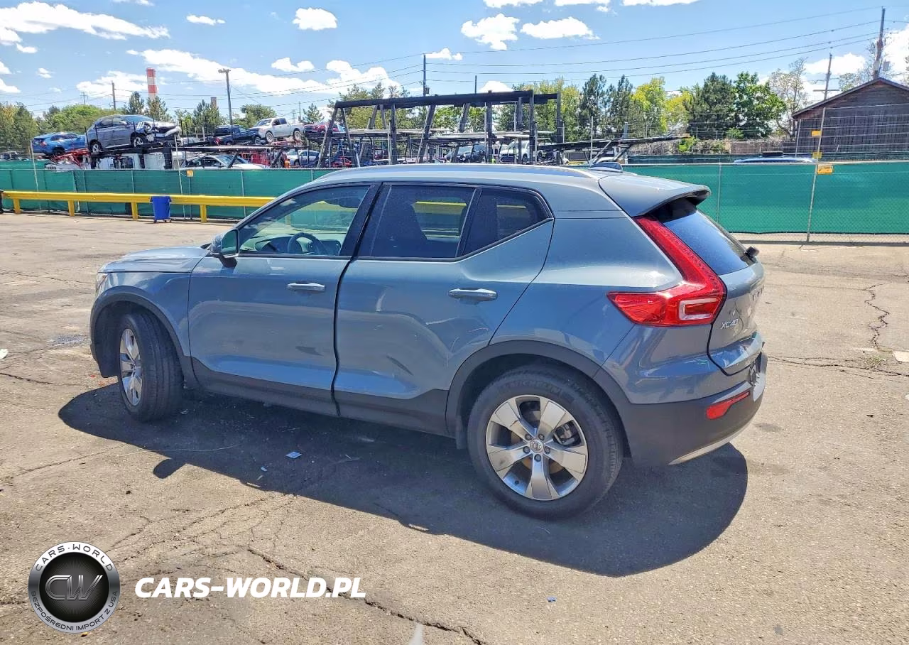 2020 Volvo Xc40 T5 Momentum VIN:YV4162UK0L2322038 - 2