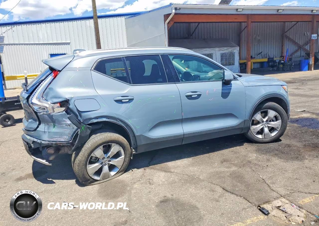 2020 Volvo Xc40 T5 Momentum VIN:YV4162UK0L2322038 - 3