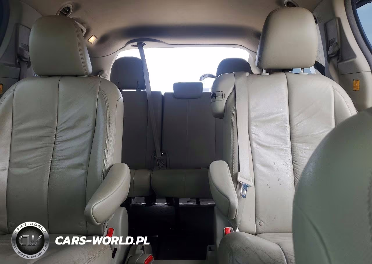2011 Toyota Sienna Xle 8-Passenger VIN:5TDYK3DC3BS076461 - 10