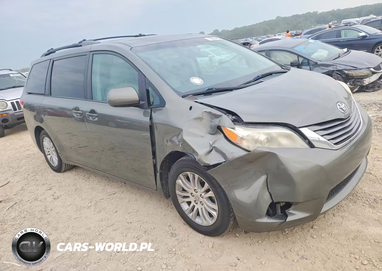 2011 Toyota Sienna Xle 8-Passenger VIN:5TDYK3DC3BS076461 - 4