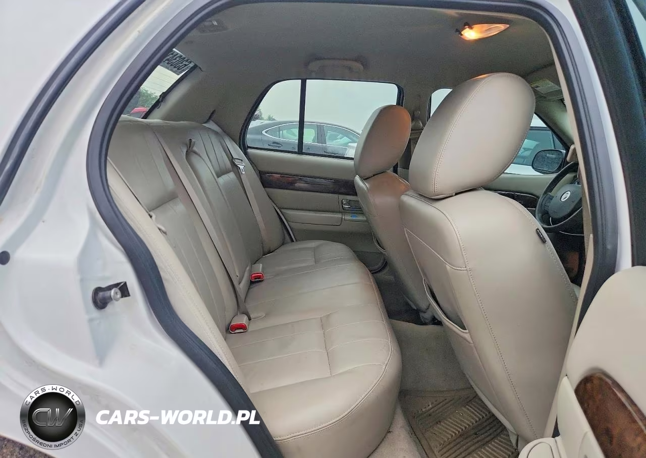 2011 Mercury Grand Marquis Ls VIN:2MEBM7FV6BX609301 - 10