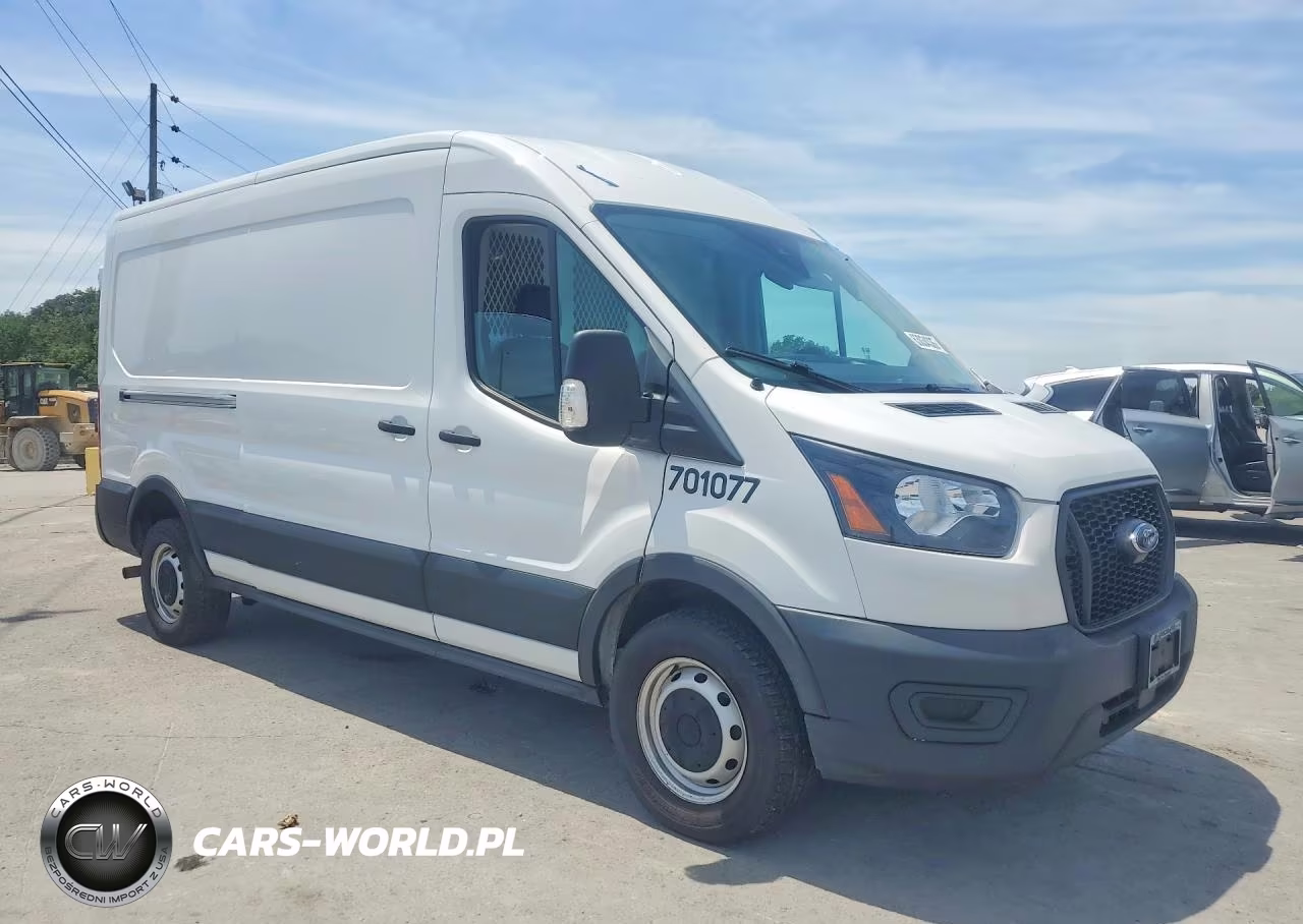 2023 Ford Transit 250 Delivery Van VIN:1FTBR1C8XPKA60758 - 4
