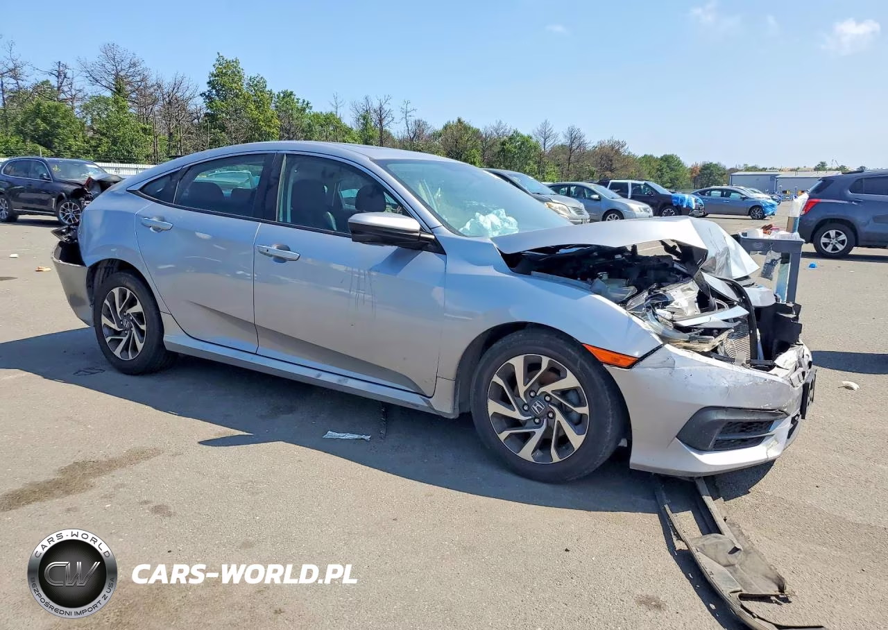 2018 Honda Civic Ex VIN:2HGFC2F75JH577865 - 4