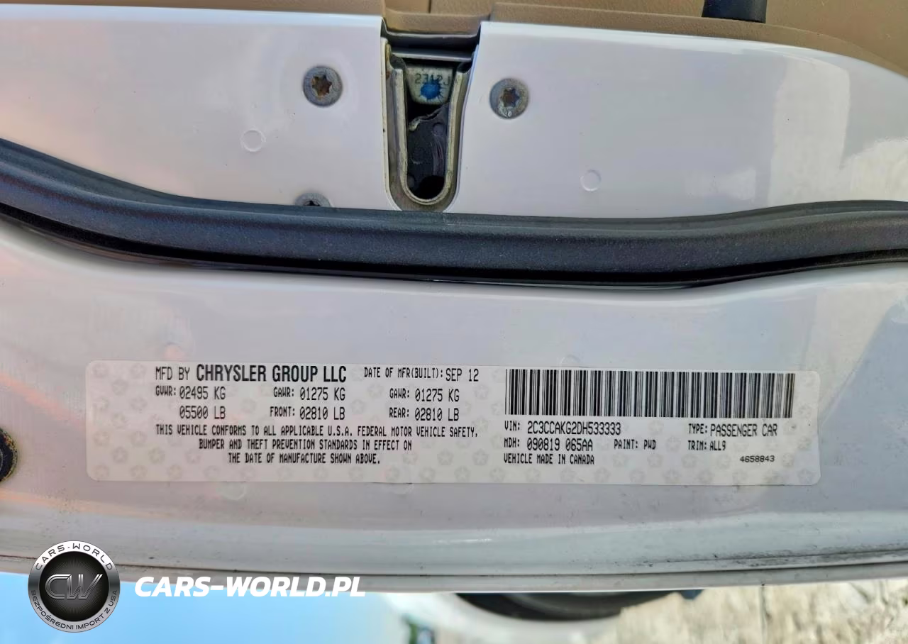 2013 Chrysler 300C VIN:2C3CCAKG2DH533333 - 12