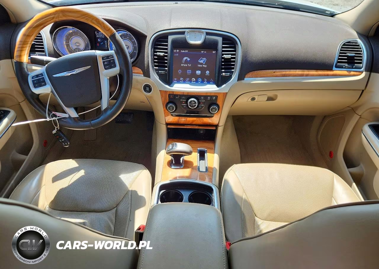 2013 Chrysler 300C VIN:2C3CCAKG2DH533333 - 8