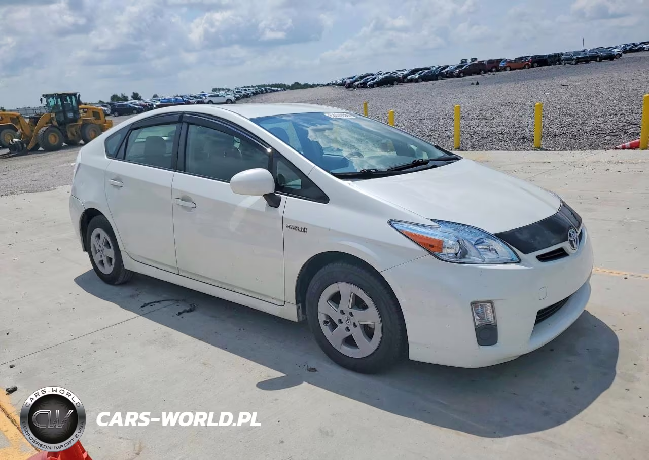 2011 Toyota Prius Two VIN:JTDKN3DU1B1391598 - 4