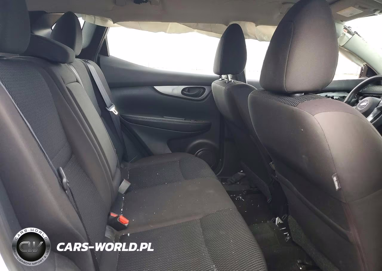 2018 Nissan Rogue Sport S VIN:JN1BJ1CRXJW283627 - 11