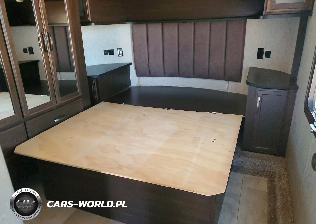 2019 Grand Design Momentum Camper VIN:573FM4430K1113057 - 5