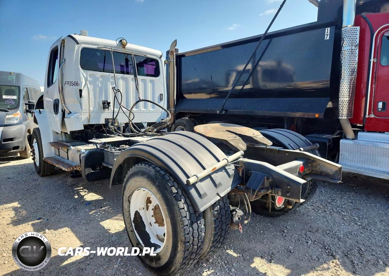 2015 Freightliner M2 106 Med VIN:1FUBCXCY7FHGJ9940 - 2