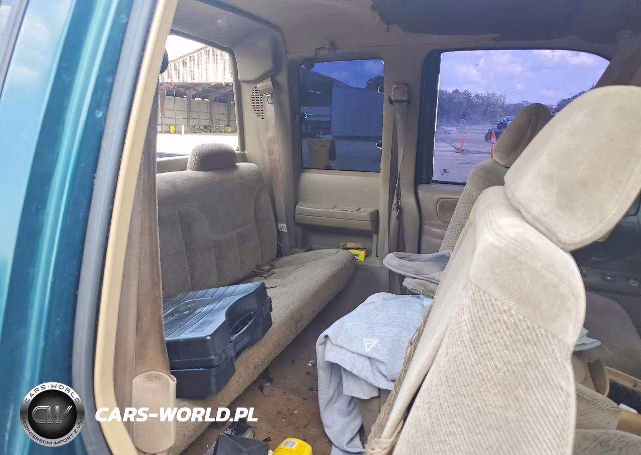1996 GMC Sierra C1500 VIN:1GTEC19R9TE549031 - 10