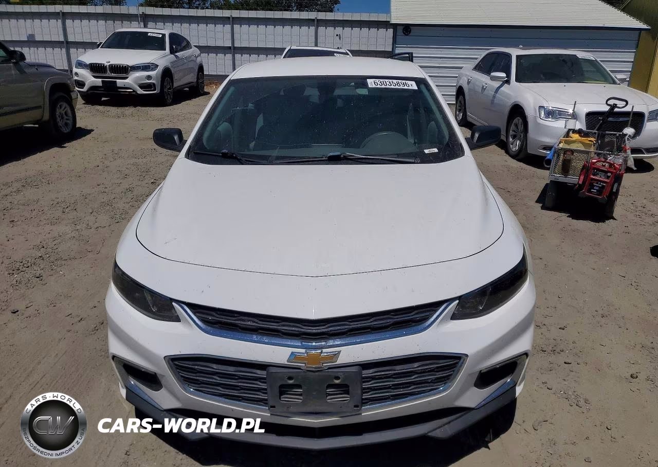2017 Chevrolet Malibu Ls VIN:1G1ZC5ST1HF247449 - 5