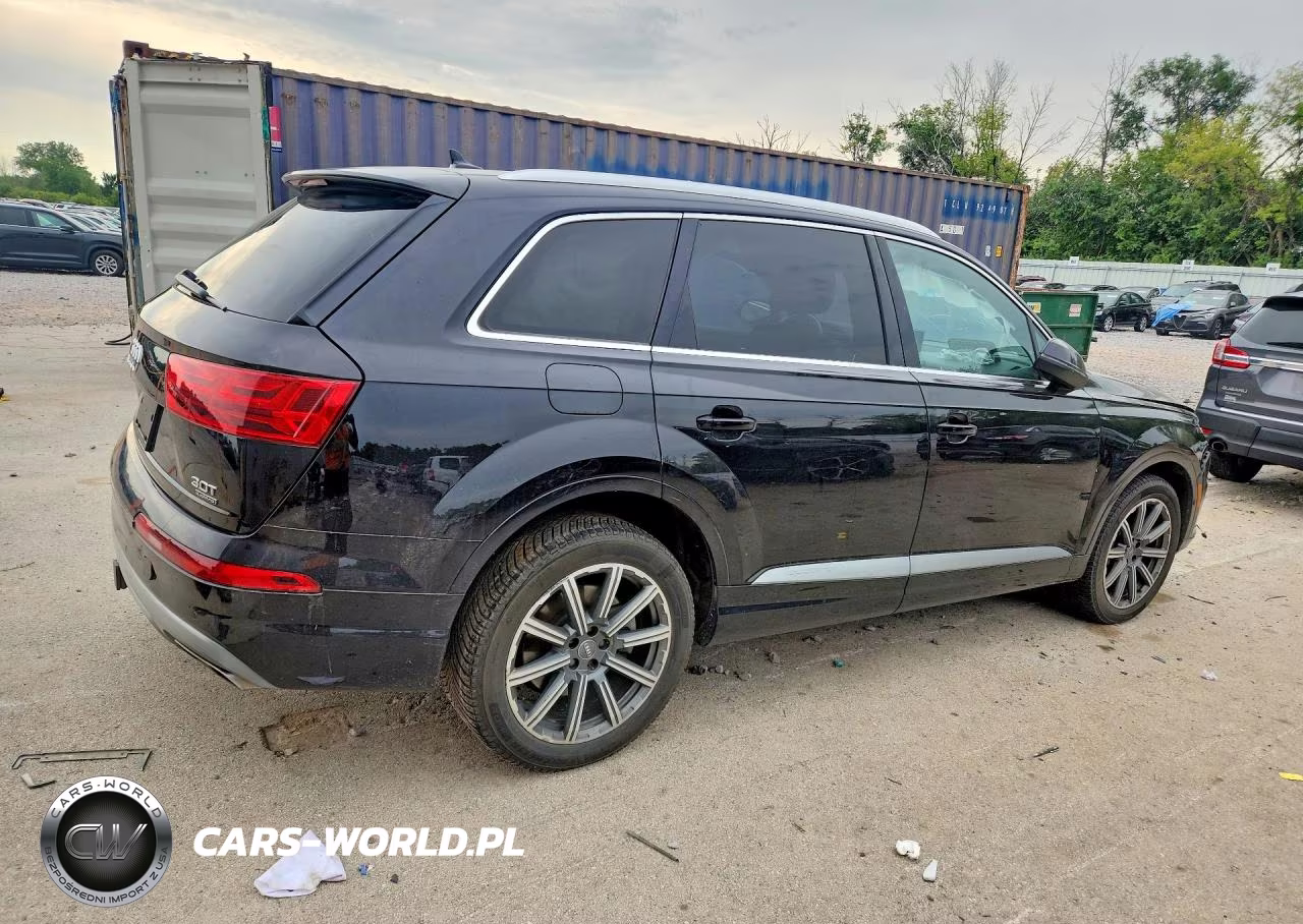 2018 Audi Q7 Prestige VIN:WA1VAAF74JD002643 - 3