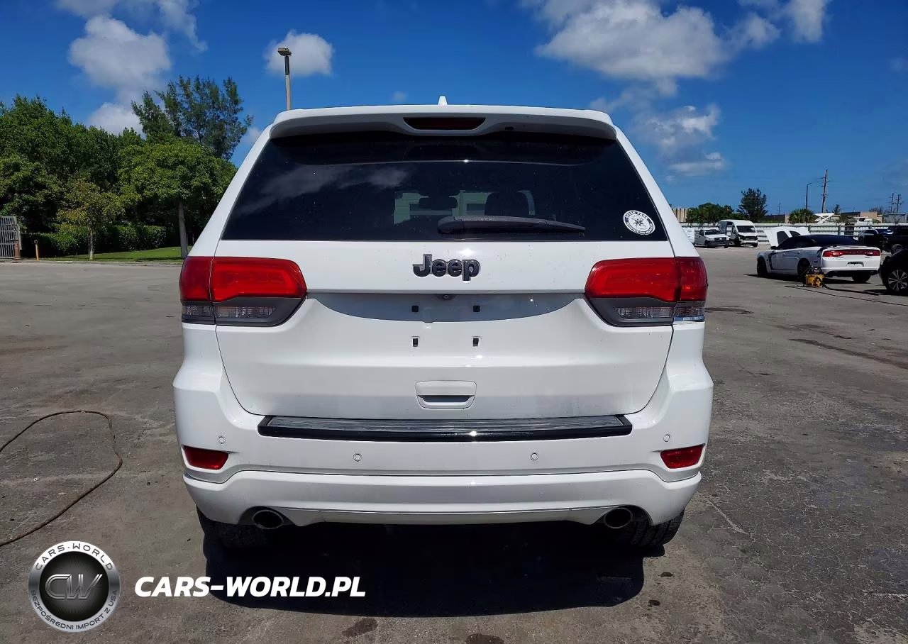 2015 Jeep Grand Cherokee Laredo VIN:1C4RJFAG3FC720709 - 6