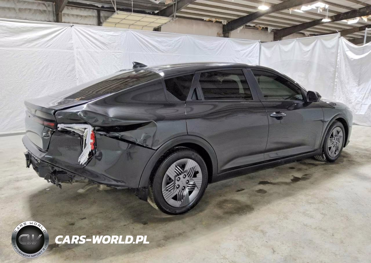 2025 Kia K4 Lx VIN:3KPFT4DE6SE158805 - 3