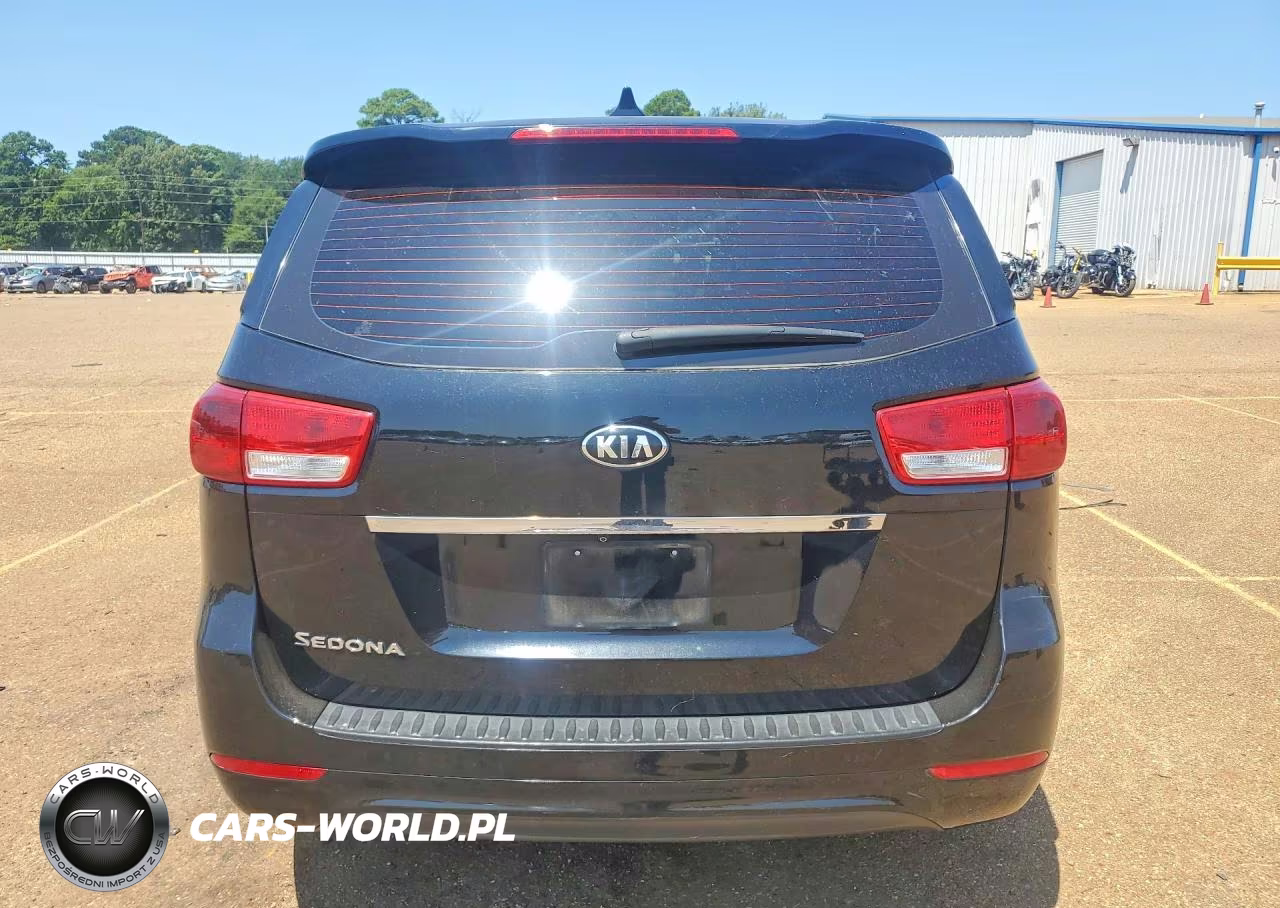 2017 Kia Sedona L VIN:KNDMA5C11H6263882 - 6