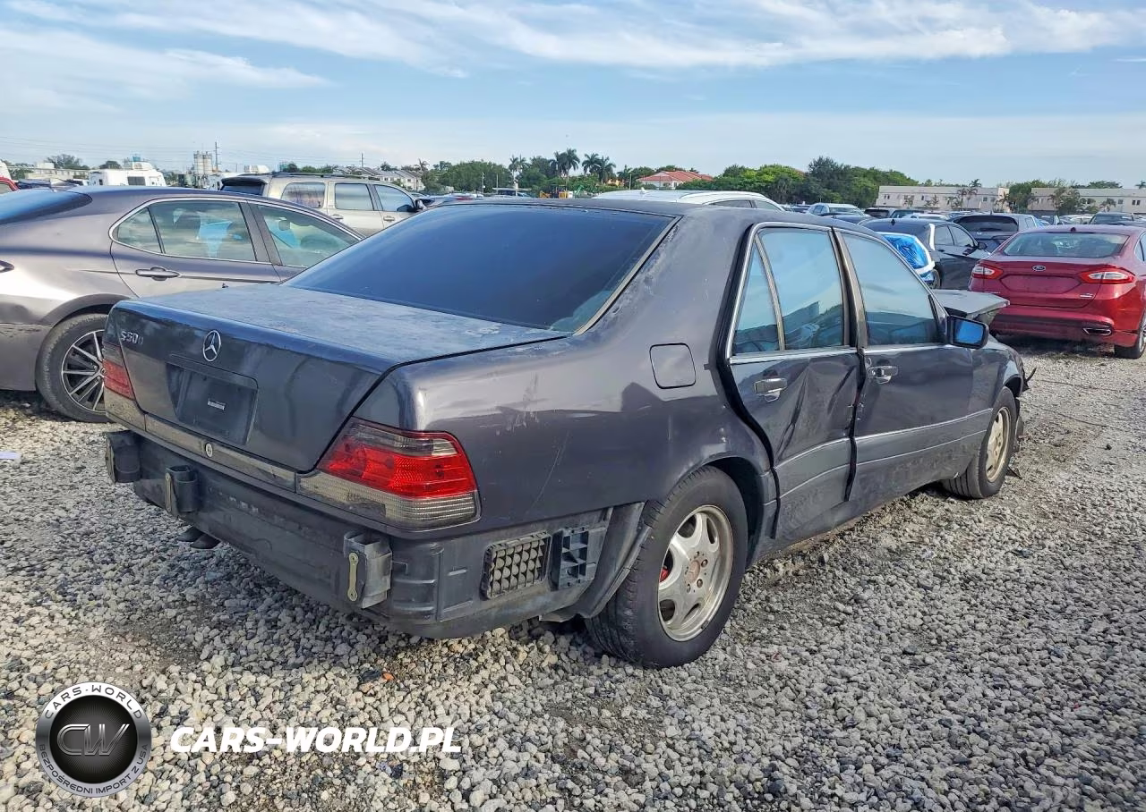 1995 Mercedes-Benz S 420 VIN:WDBGA43E3SA275819 - 3