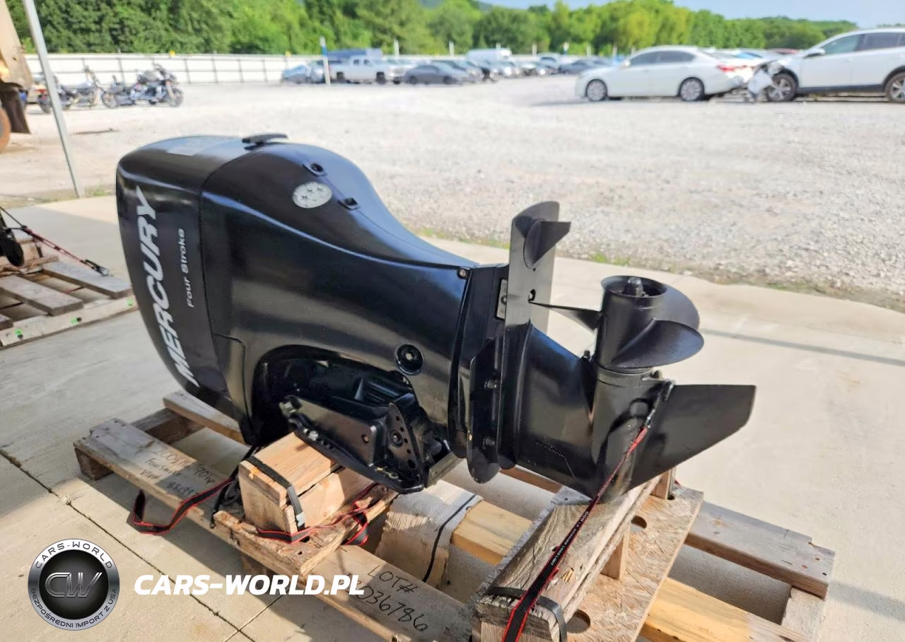 2004 Mercury Boat Motor VIN:0T831997 - 3