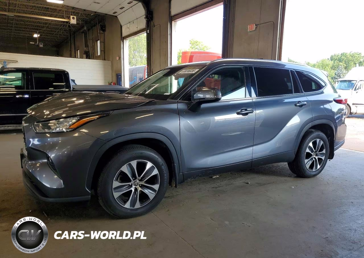 2020 Toyota Highlander Xle – zdjęcie 1 z 13