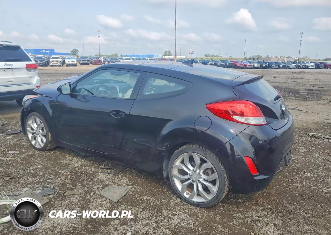 2012 Hyundai Veloster Base VIN:KMHTC6AD6CU055330 - 2