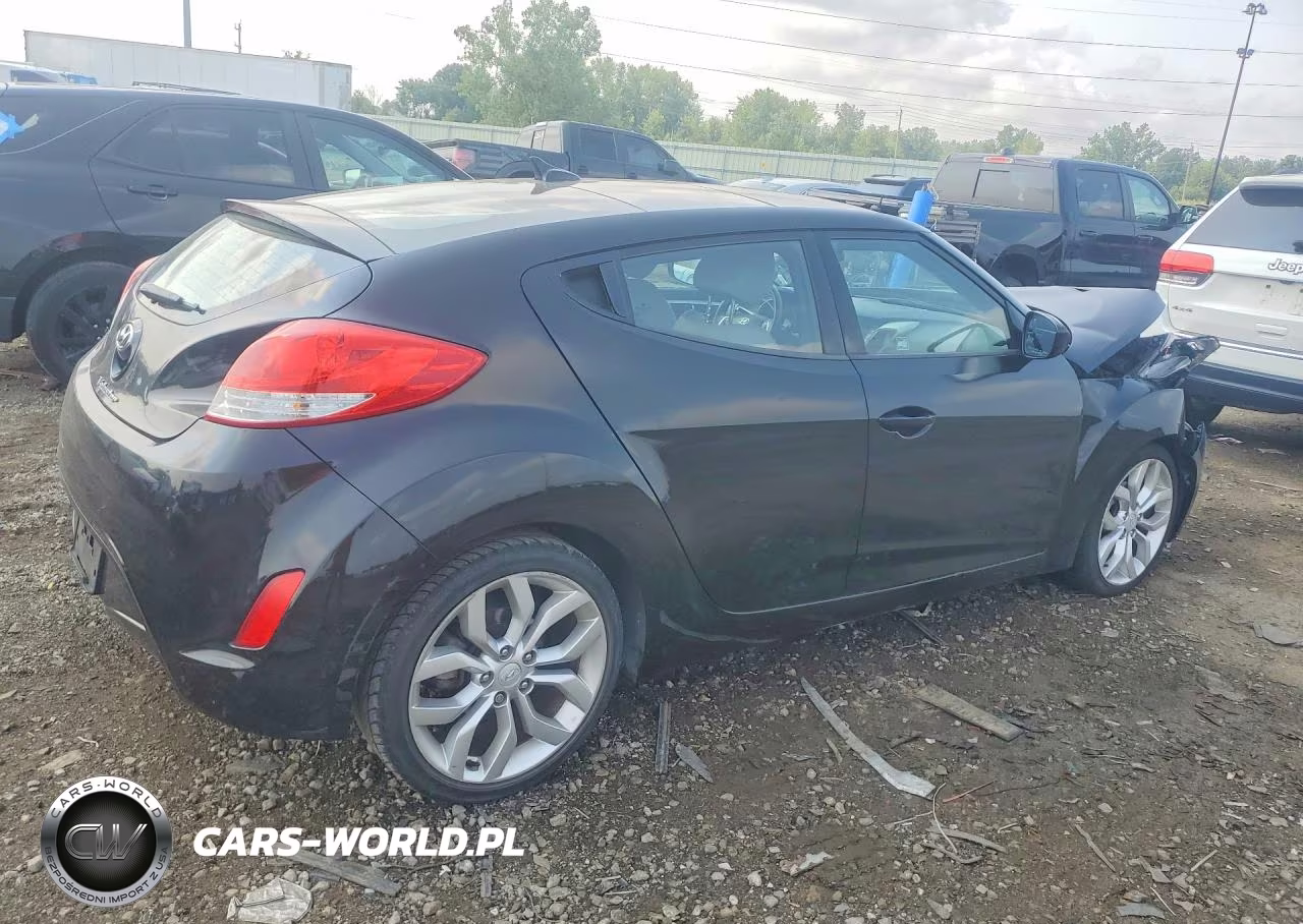 2012 Hyundai Veloster Base VIN:KMHTC6AD6CU055330 - 3