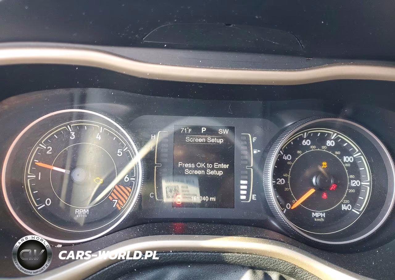 2015 Jeep Cherokee Latitude VIN:1C4PJMCB6FW715533 - 9