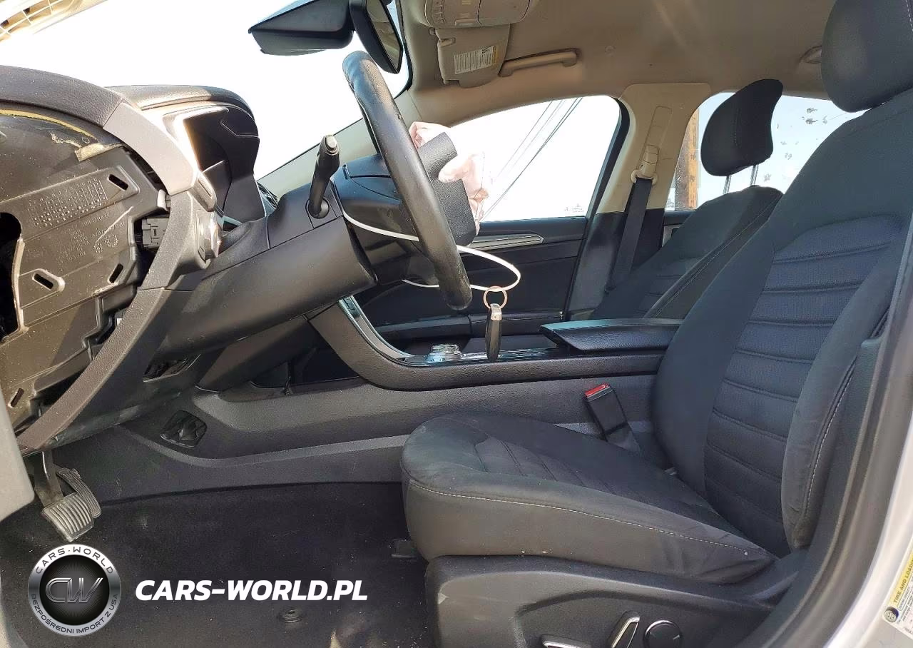 2019 Ford Fusion Se VIN:3FA6P0LU3KR235098 - 7