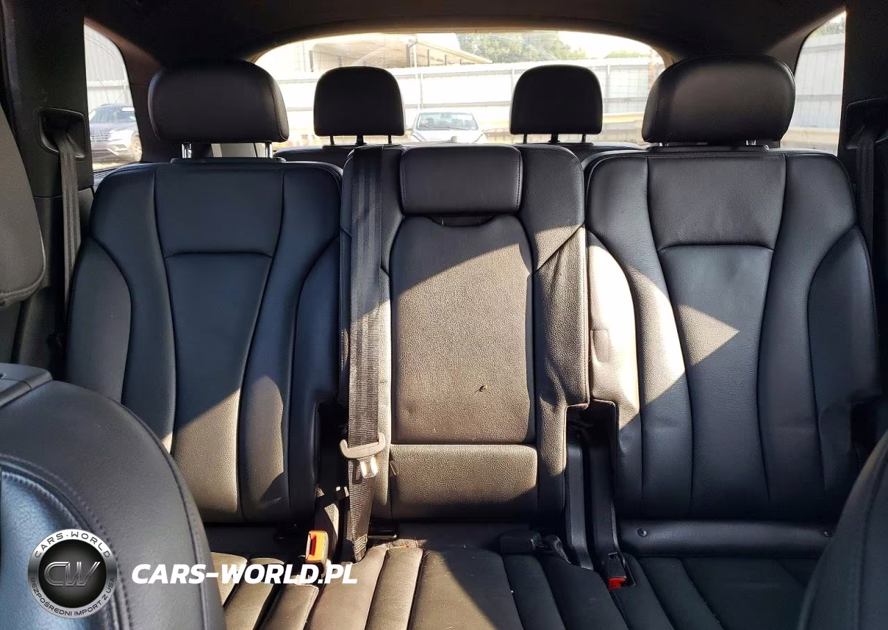 2017 Audi Q7 Premium VIN:WA1AHAF78HD048142 - 10