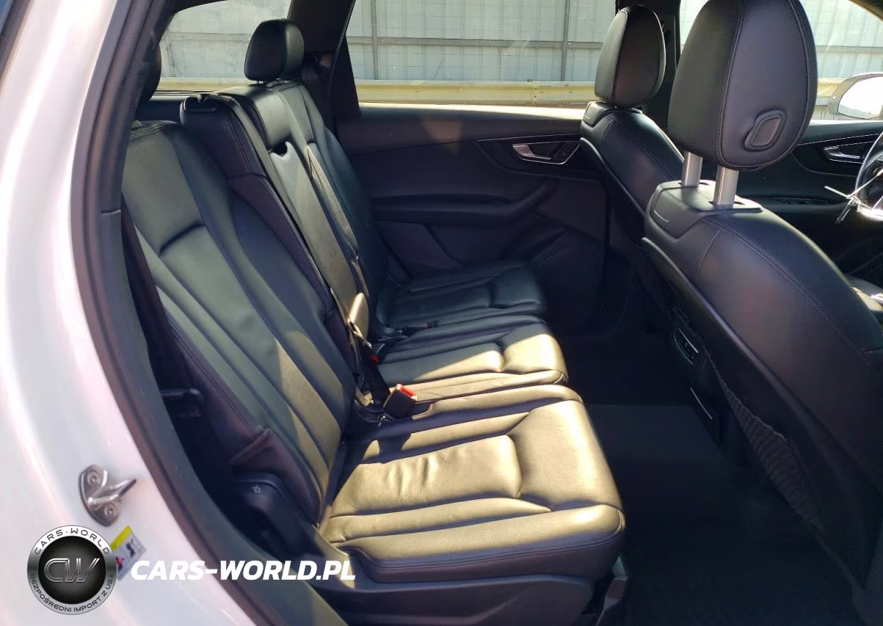2017 Audi Q7 Premium VIN:WA1AHAF78HD048142 - 11