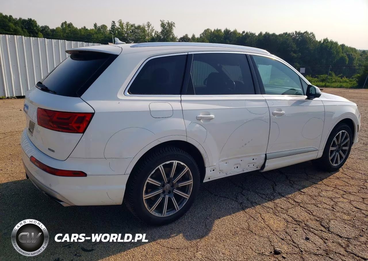 2017 Audi Q7 Premium VIN:WA1AHAF78HD048142 - 3