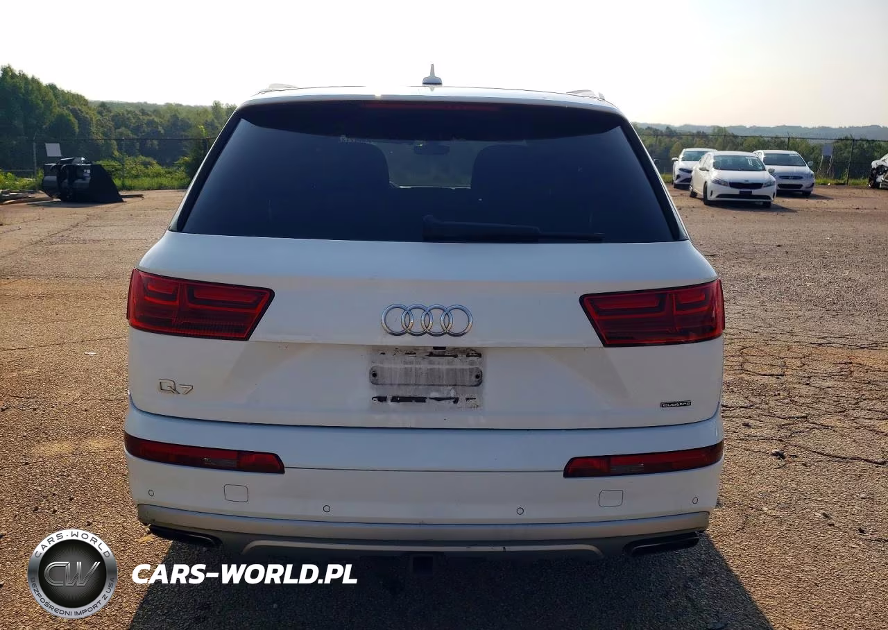 2017 Audi Q7 Premium VIN:WA1AHAF78HD048142 - 6
