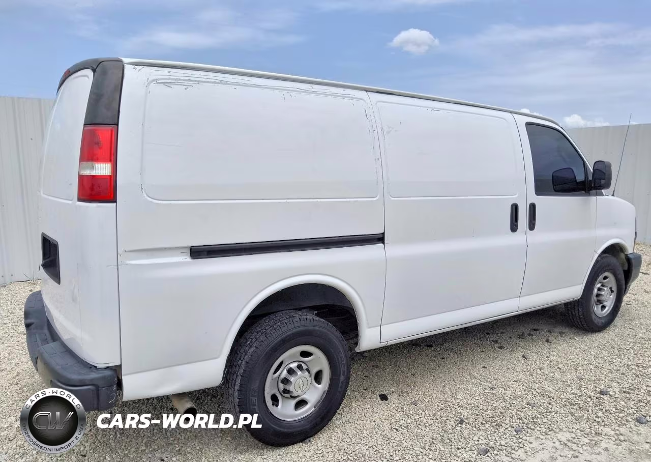 2019 Chevrolet Express G2500 VIN:1GCWGAFG2K1366166 - 3