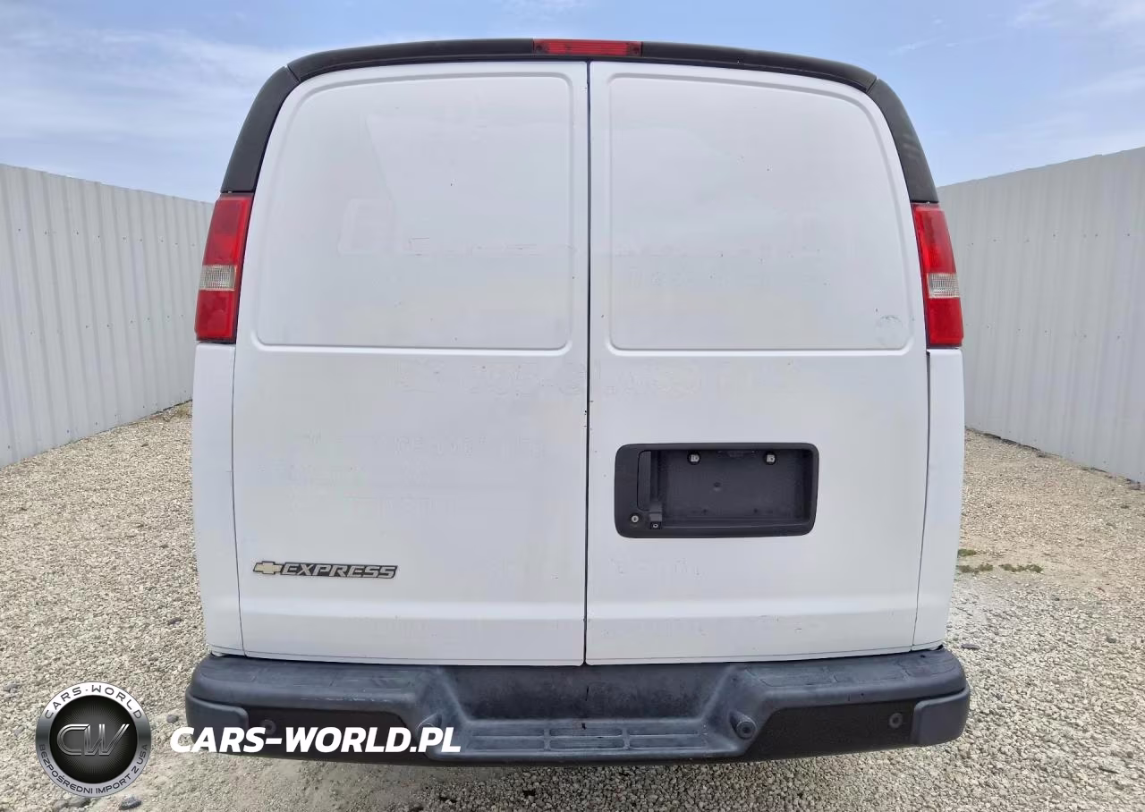 2019 Chevrolet Express G2500 VIN:1GCWGAFG2K1366166 - 6