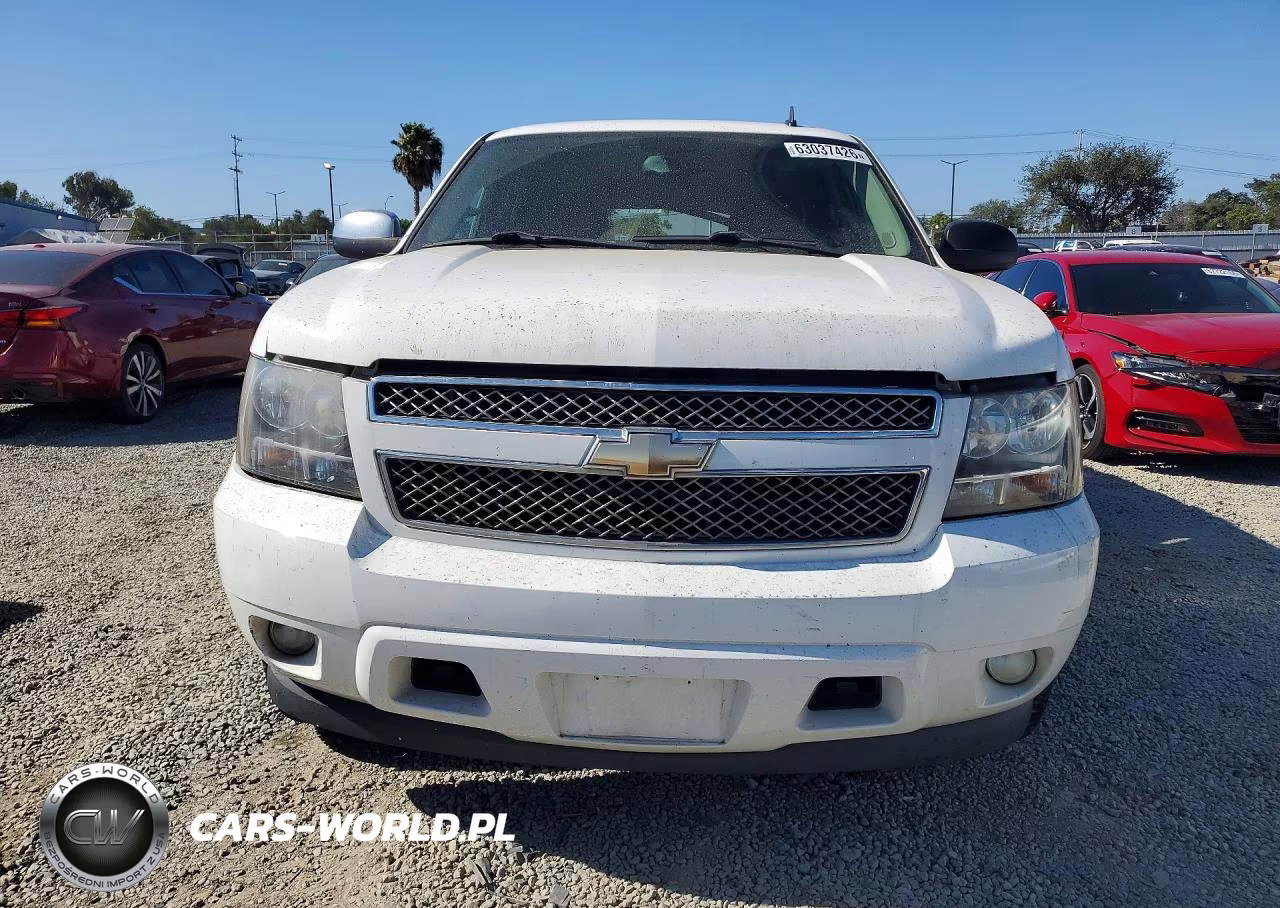 2011 Chevrolet Tahoe C1500 Ls VIN:1GNSCAE01BR316155 - 5