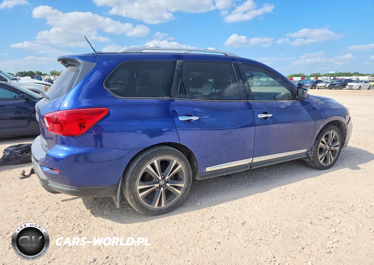 2017 Nissan Pathfinder S VIN:5N1DR2MN4HC623698 - 3