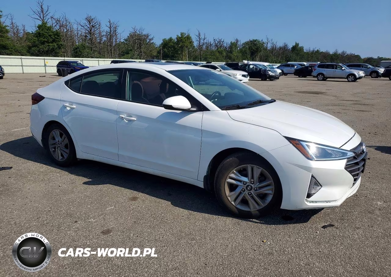 2020 Hyundai Elantra Value Edition VIN:5NPD84LF9LH533098 - 4