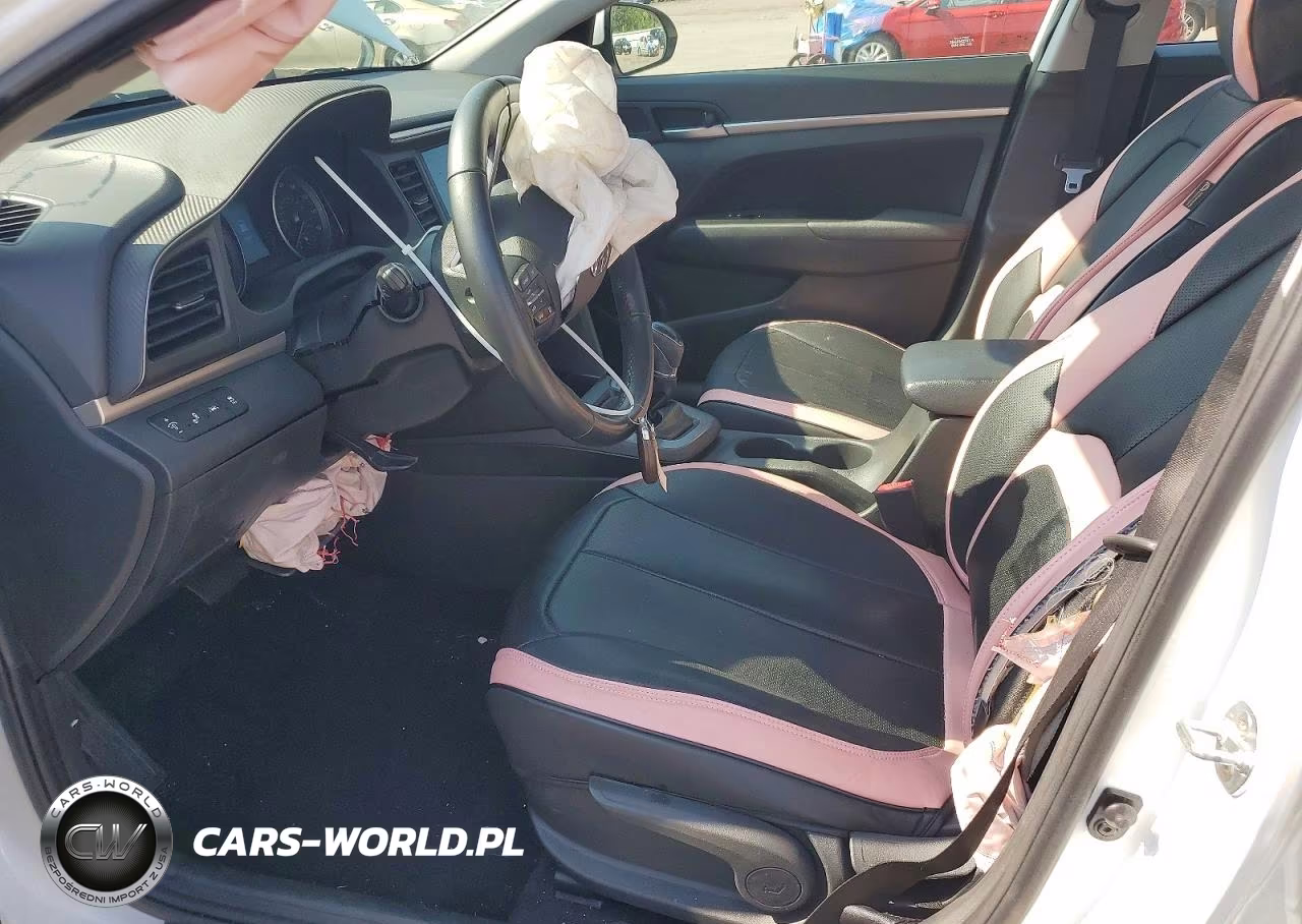 2020 Hyundai Elantra Value Edition VIN:5NPD84LF9LH533098 - 7