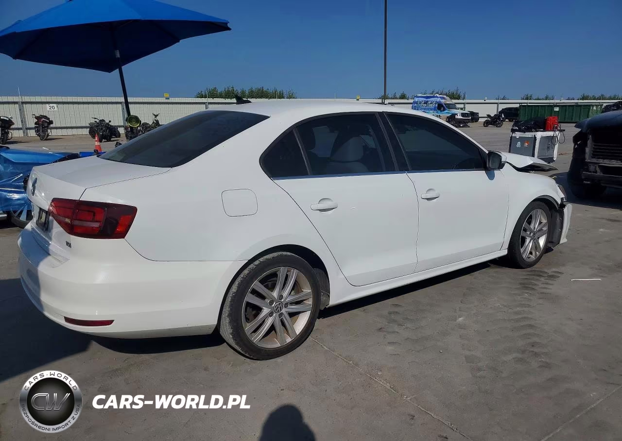 2015 Volkswagen Jetta Tdi VIN:3VWLA7AJ1FM412828 - 3