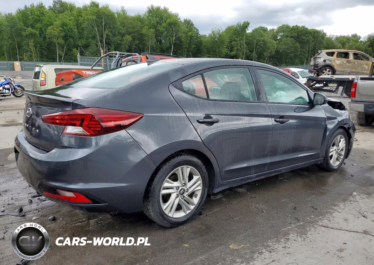 2020 Hyundai Elantra Sel VIN:5NPD84LF9LH591891 - 3