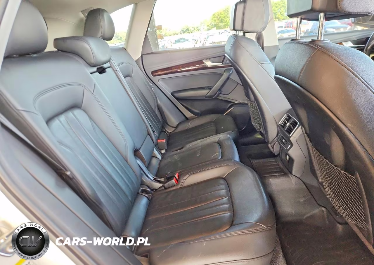 2019 Audi Q5 Premium VIN:WA1ANAFY7K2129329 - 11