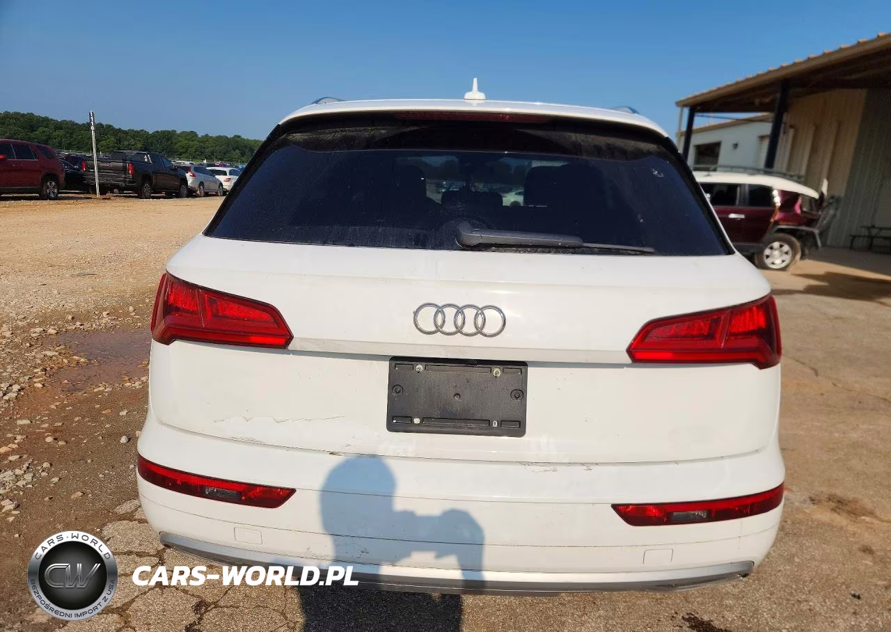 2019 Audi Q5 Premium VIN:WA1ANAFY7K2129329 - 6