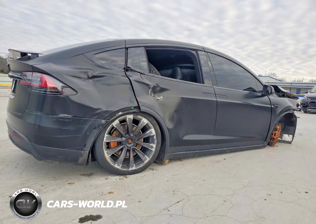 2022 Tesla Model X VIN:7SAXCBE66NF332289 - 3