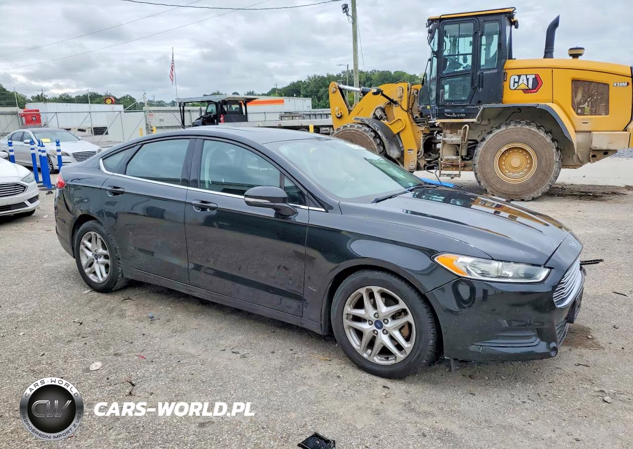 2015 Ford Fusion Se VIN:3FA6P0H74FR145094 - 4