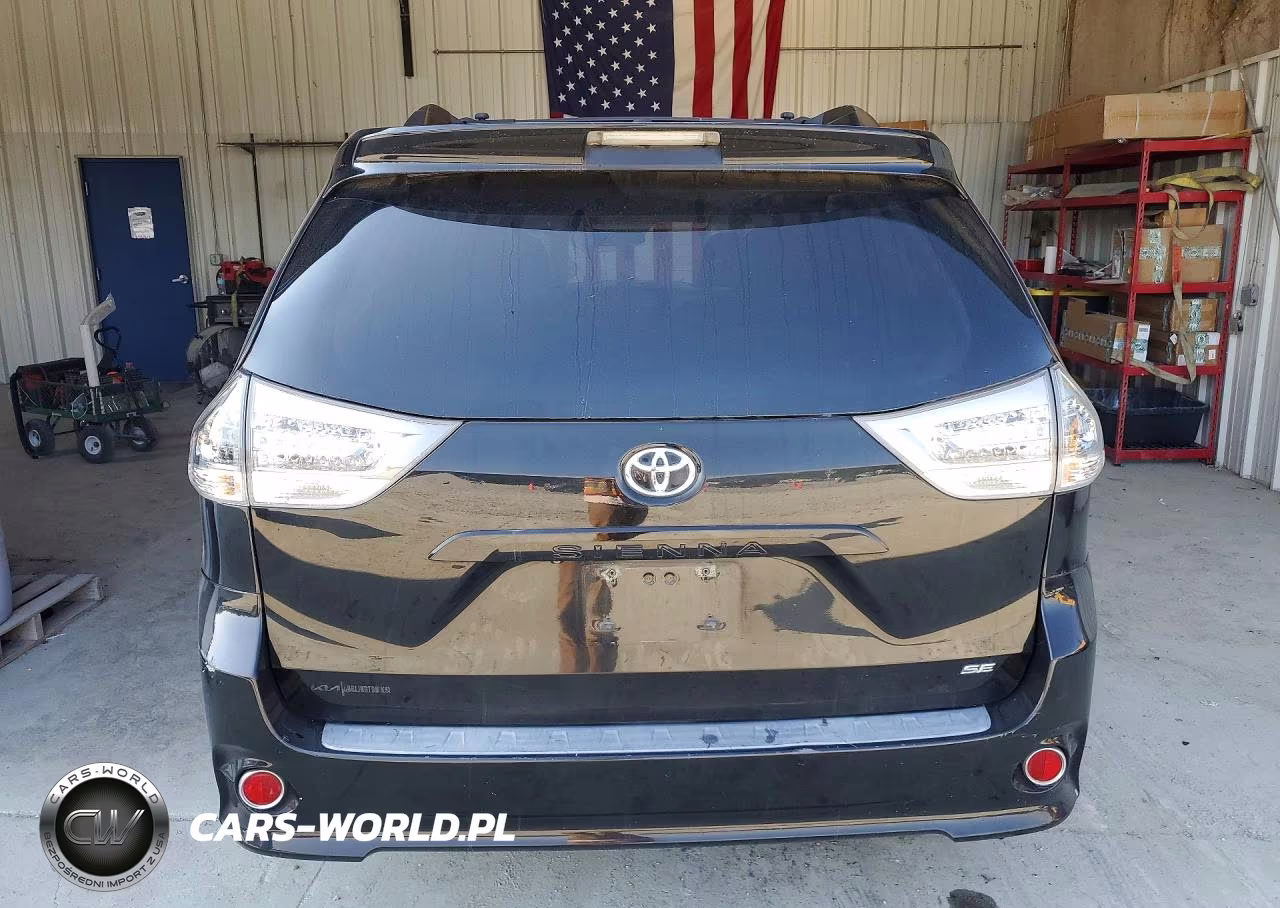 2011 Toyota Sienna Sport VIN:5TDXK3DC4BS103999 - 6