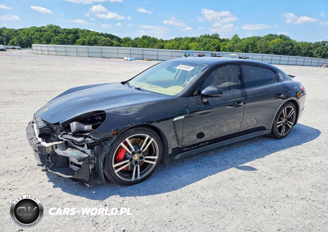 2013 Porsche Panamera Gts