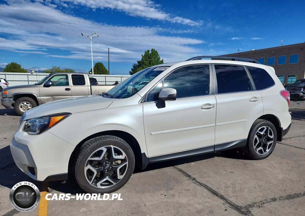 2014 Subaru Forester 2.0Xt Touring – zdjęcie 1 z 13