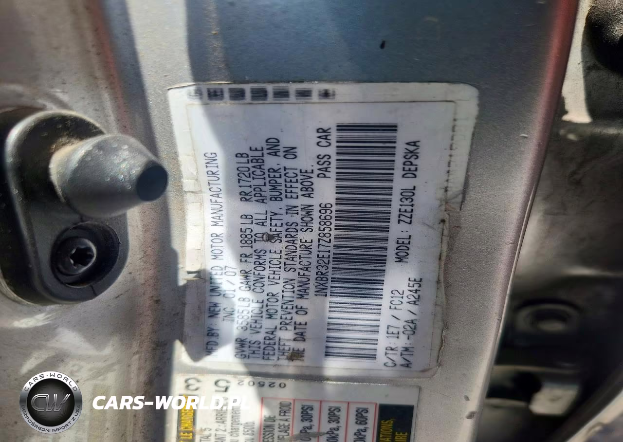 2007 Toyota Corolla S VIN:1NXBR32E17Z858696 - 12