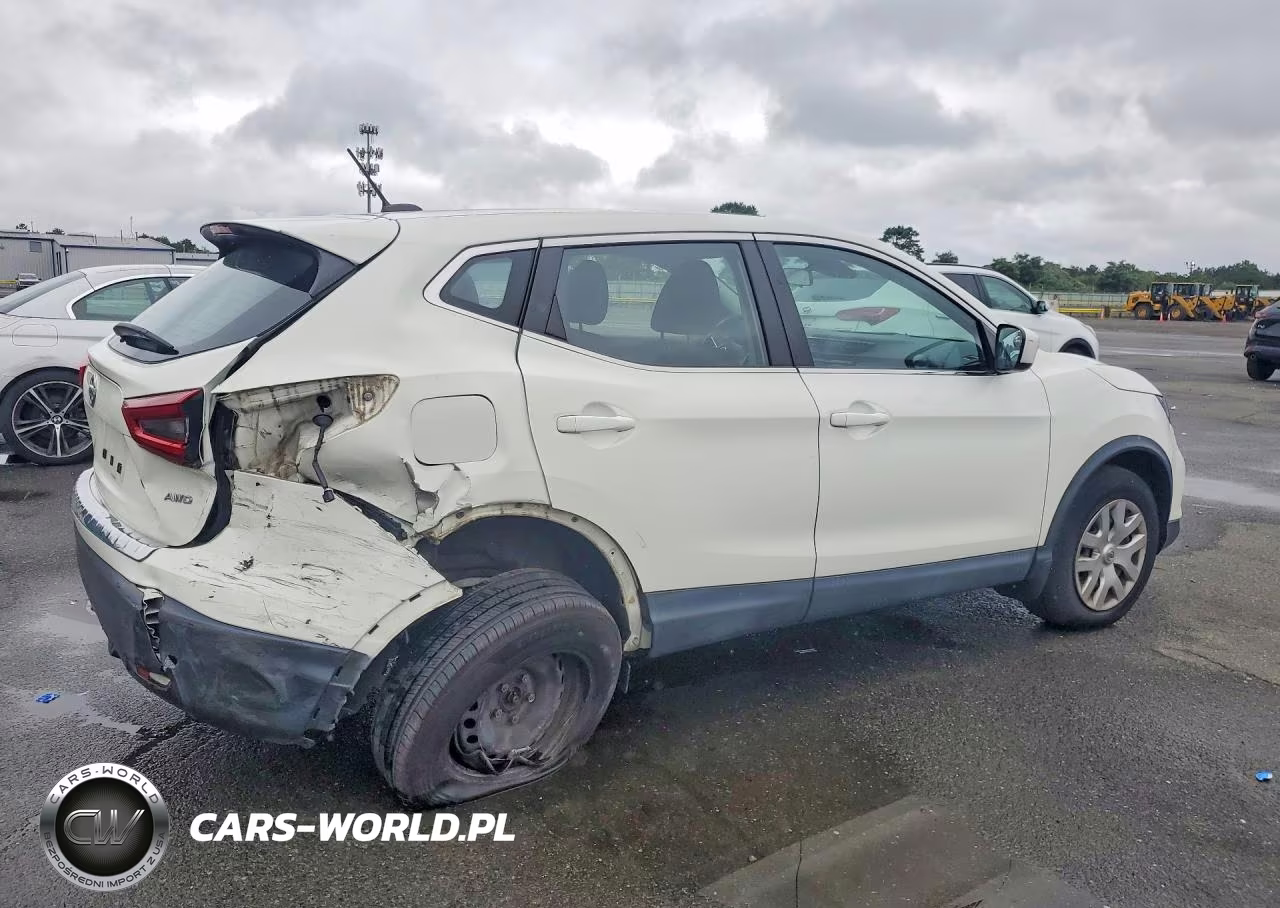 2020 Nissan Rogue Sport S VIN:JN1BJ1CW2LW381768 - 3