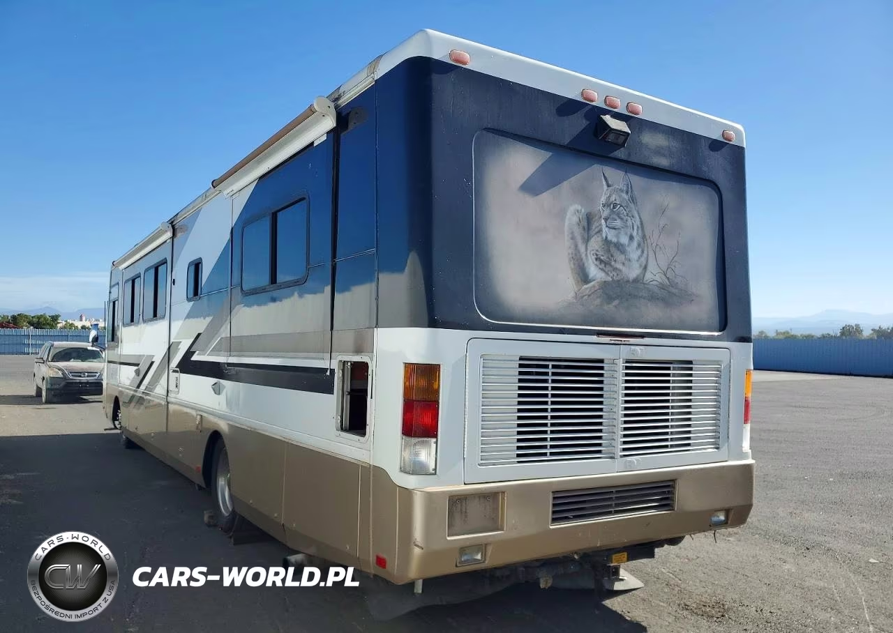2002 Roadmaster Rail Magnum S-Series Blue Streak VIN:1RFB2455423018431 - 3